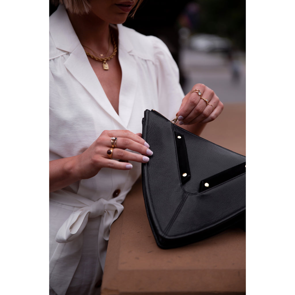 Triangulum Black Cross-Body / Clutch